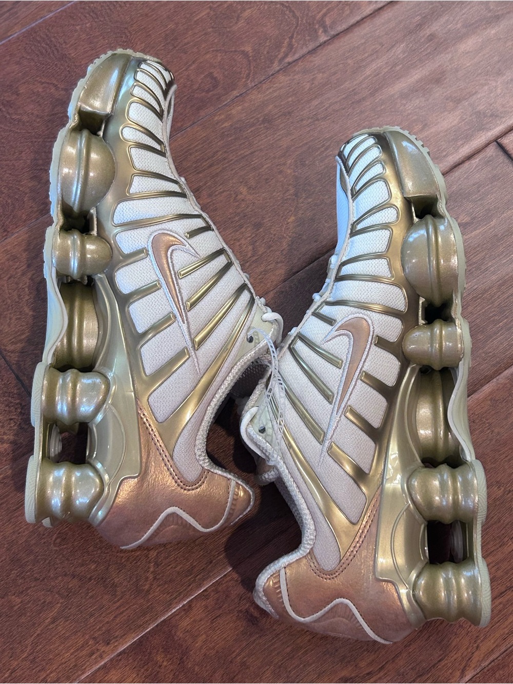 NEW Nike Shox TL Metallic Gold/Celestial Gold/Copper IM7189 113 Women’s US 7.5 - Picture 9 of 13